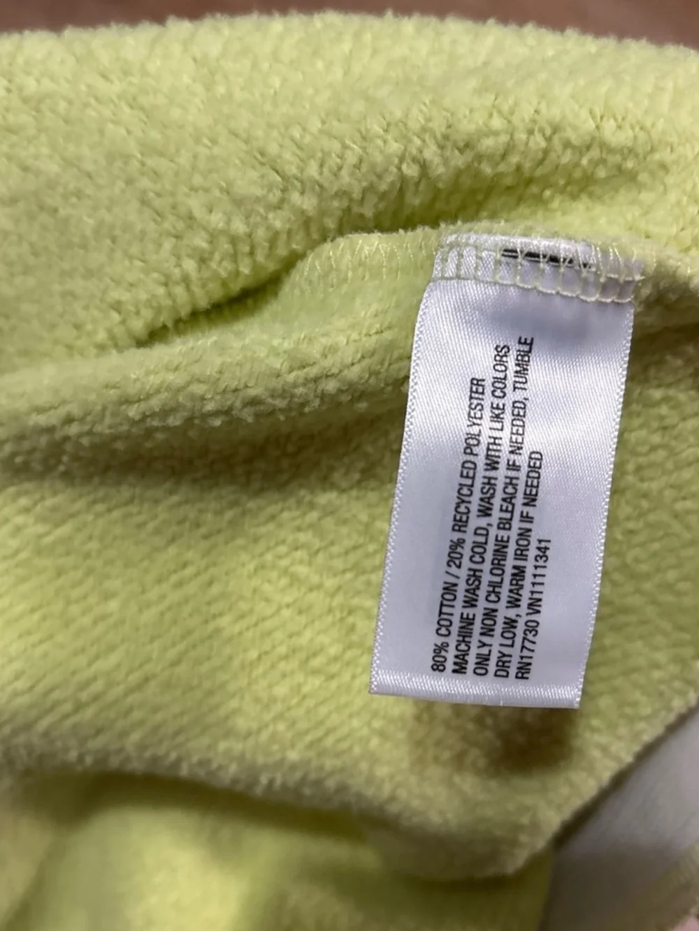 Universal Thread Lime Green Crewneck Sweatshirt Size Medium - Picture 4 of 4